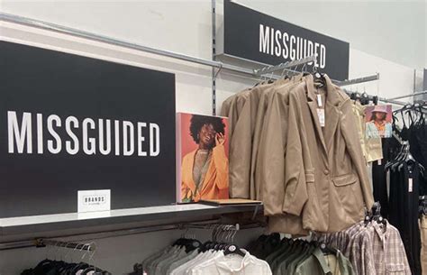 missguided return policy.